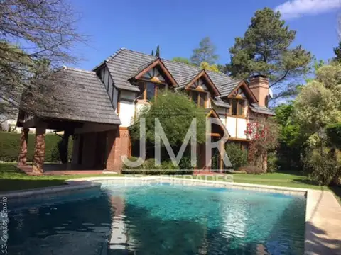 JMR Propiedades | Alquiler Country Club Mapuche | Impecable Casa en Alquiler