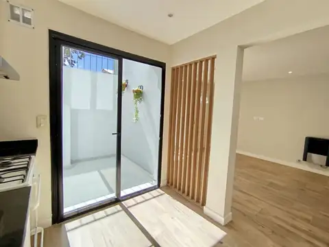 Depto Tipo Casa en Venta de 4 ambientes