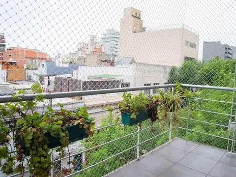 Tacuarí 1000