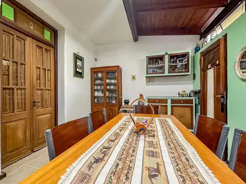 Juan José Paso 1100