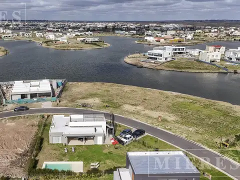 Casa en Alquiler de 3 dormitorios