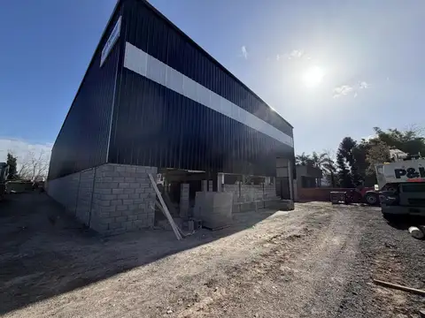 Galpon en Alquiler en Área de Promoción el Triángulo, USD 7.200