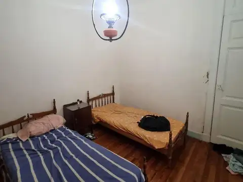 San Jose 1300, Piso PB