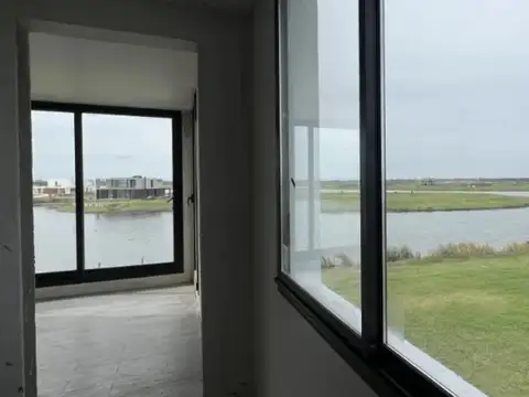 Casa Venta  Puertos del Lago Escobar Amarras al agua