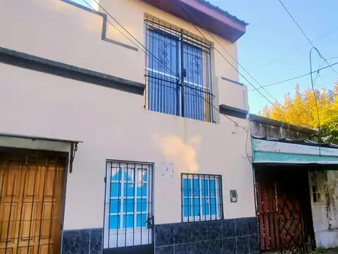 DEPARTAMENTO PH AL FRENTE