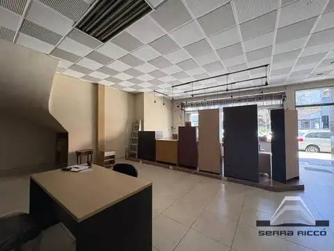 Local en Venta 45 años