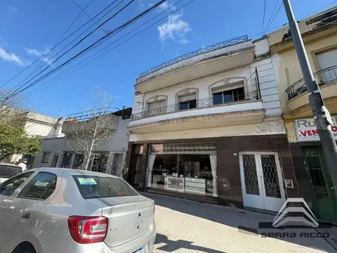 Local en Venta en Villa del Parque, USD 419.000