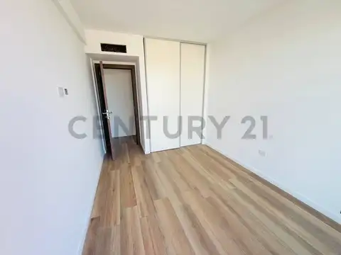 5 entre 43 y 44 , Piso 11