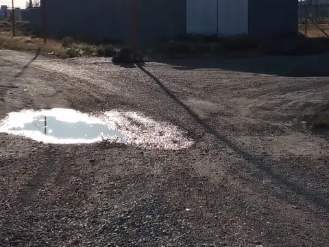 Galpon en Venta en Puerto Santa Cruz, USD 270.000