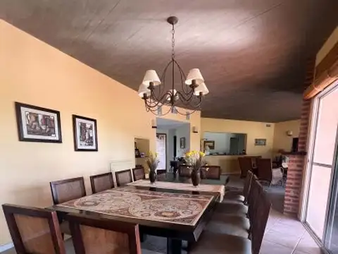 Casa en Venta de 5 dormitorios