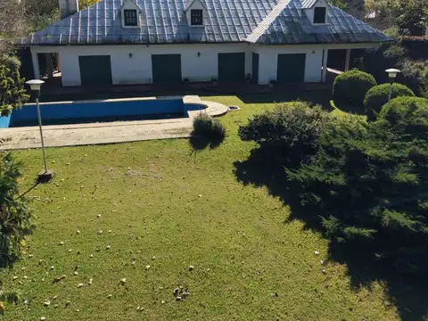 Propiedad comercial en venta en Ruta 9 y Mitre, Funes | Terreno de 2.510 m² | Tres accesos