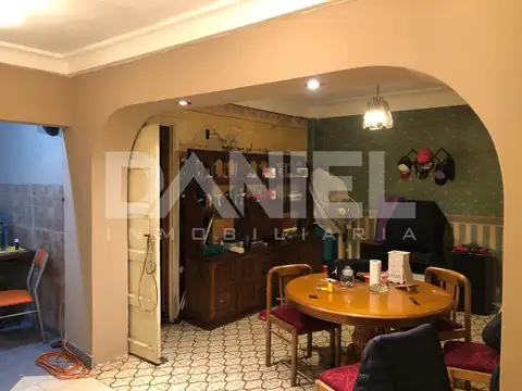 Depto Tipo Casa en Venta de 2 ambientes