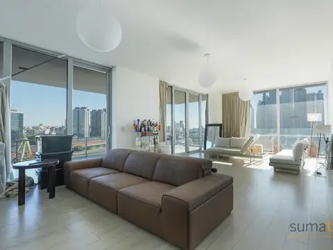 Departamento en Alquiler con 3 cocheras