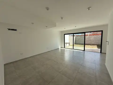 VENTA DUPLEX 3 DOR EN QUEBRADAS DE MANANTIALES