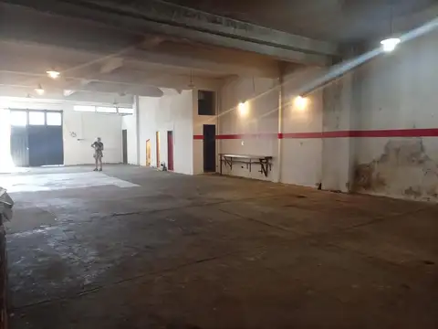 Galpón / Deposito en Alquiler 250m2 - Boulogne