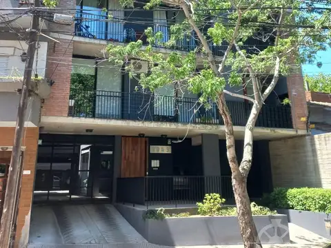 Departamento duplex en Tigre 3 Ambientes - España 1053