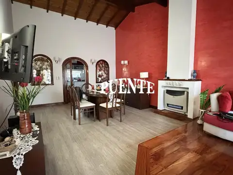 Casa en Banfield Este