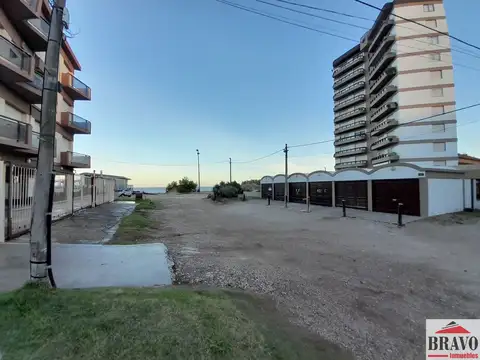 Venta Chalet / Casa 3 dormitorios sobre importante Lote de 1250m2 en Zona Norte