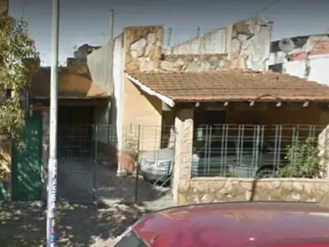 Casa en Venta - 3 dormitorios 1 baño - 80mts2  - Remedios De Escalada