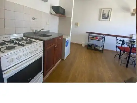 Pte M T De Alvear 600, Piso 12