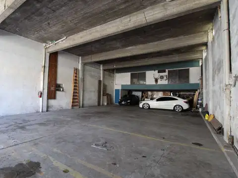 Departamento en Venta con 10 cocheras