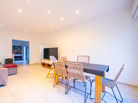 Depto Tipo Casa en Venta de 3 ambientes