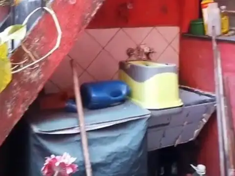 Depto Tipo Casa 4 ambientes con 1 baño