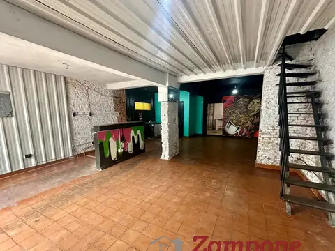 Local en Alquiler en Lanús Este, $ 1.300.000