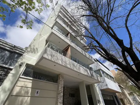 47 e/ 17 y 18 1100, Piso 6