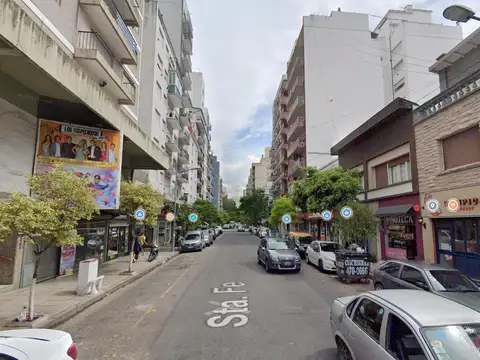 Santa Fe e/ Rivadavia y Peatonal San Martin