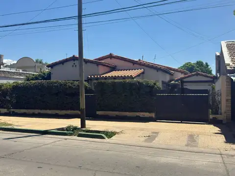 Hermosa casa a la venta. Las Heras. Mendoza.