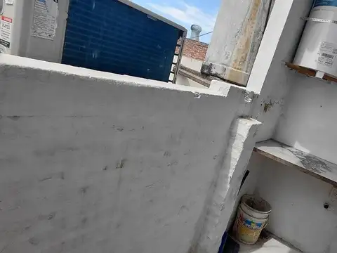 Depto Tipo Casa 2 ambientes con 1 baño