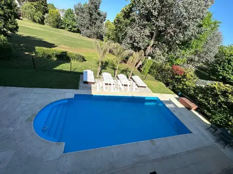 Casa en Alquiler Temporal al Este