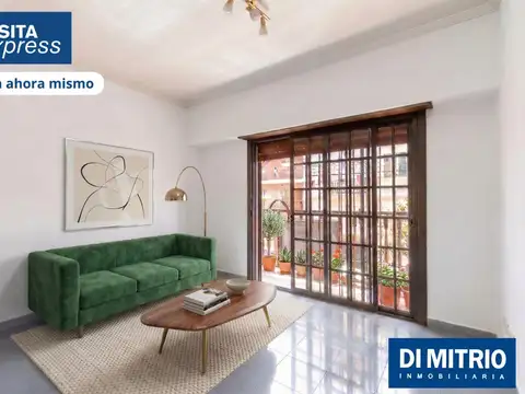 Depto Tipo Casa en Venta de 5 ambientes