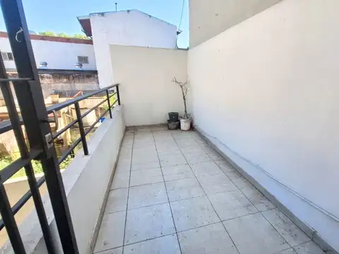 Depto Tipo Casa en Venta 7 años
