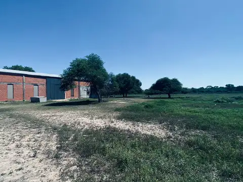 Campo en Venta con Alambrado