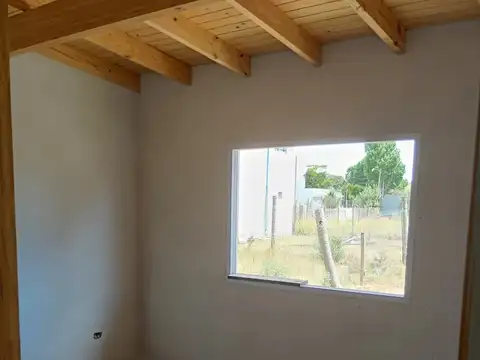 CASA EN PH DE 3 AMBIENTES AL FRENTE