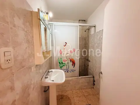 Depto Tipo Casa en Alquiler al Este