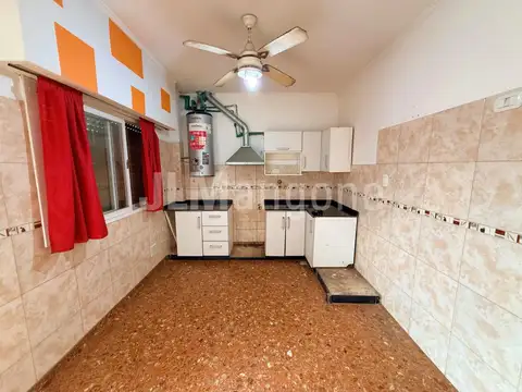 Depto Tipo Casa en Alquiler de 3 ambientes