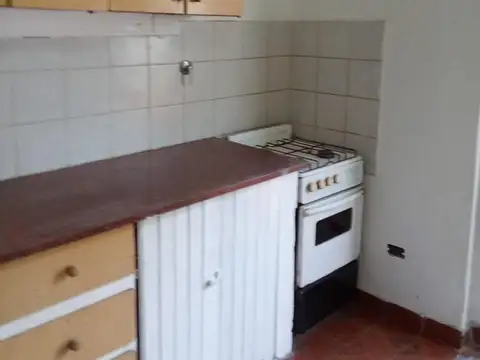 Departamento en Alquiler en Villa Dominico, $ 500.000