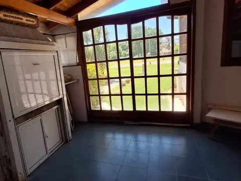 ALQUILER DUPLEX MONTE GRANDE C QUINCHO EN COUNTRY