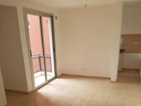 Departamento en Alquiler en Alto Alberdi, $ 520.000