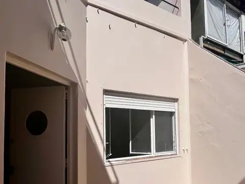 Depto Tipo Casa en Venta de 2 ambientes