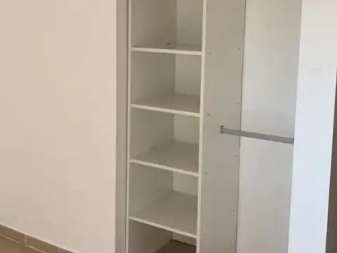 Edison 800, Piso 3
