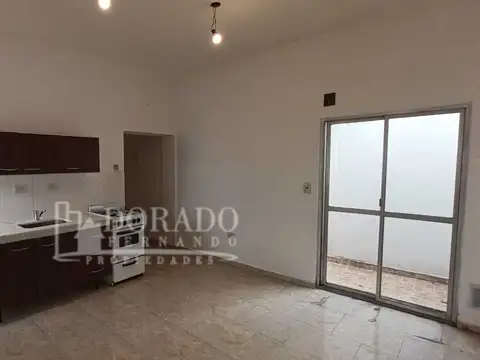 Depto Tipo Casa en Venta de 2 ambientes