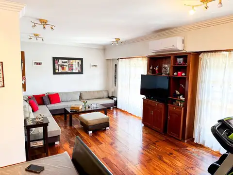 ALQUILER PISO 4 AMBIENTES CON COCHERA EN QUILMES