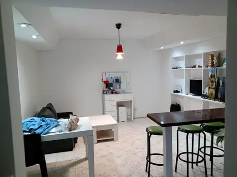 Depto Tipo Casa en Venta de 1 dormitorio