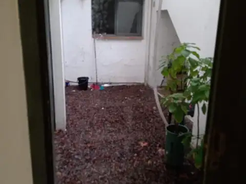 Depto Tipo Casa en Venta 50 años