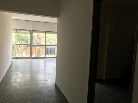 DEPARTAMENTO EN AVENIDA MITRE