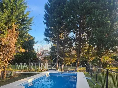 Casa 4 ambientes con 3 baños